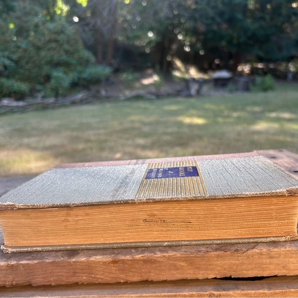 Grey Eminence by Aldous Huxley 1941 4th Edition Hardback Naval Hospital Library - Picture 10 of 10